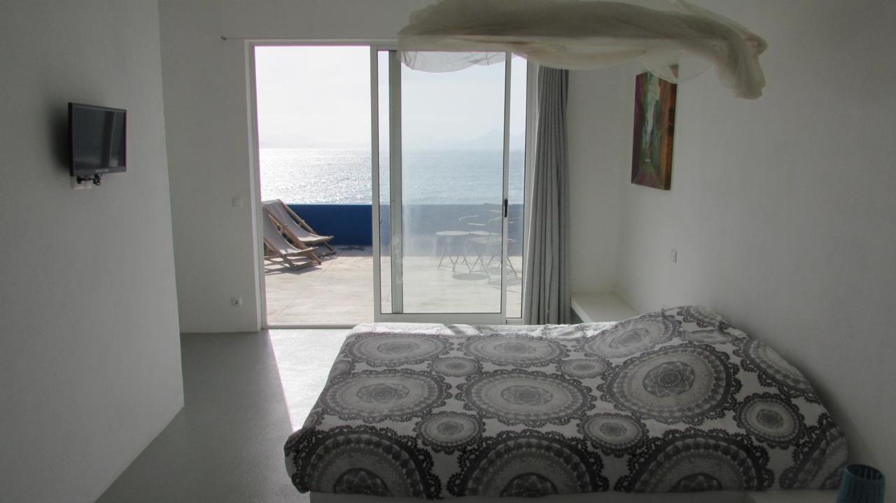 Cap-Azul Bed and Breakfast Porto Novo Exteriör bild