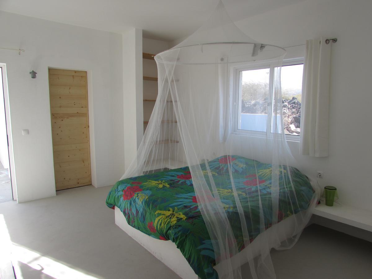 Cap-Azul Bed and Breakfast Porto Novo Exteriör bild